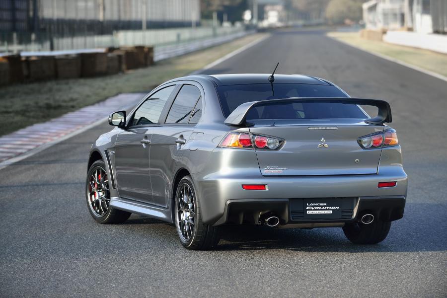  Mitsubishi Lancer Evolution X Final Edition 2015 года  (фото 5 из 30)